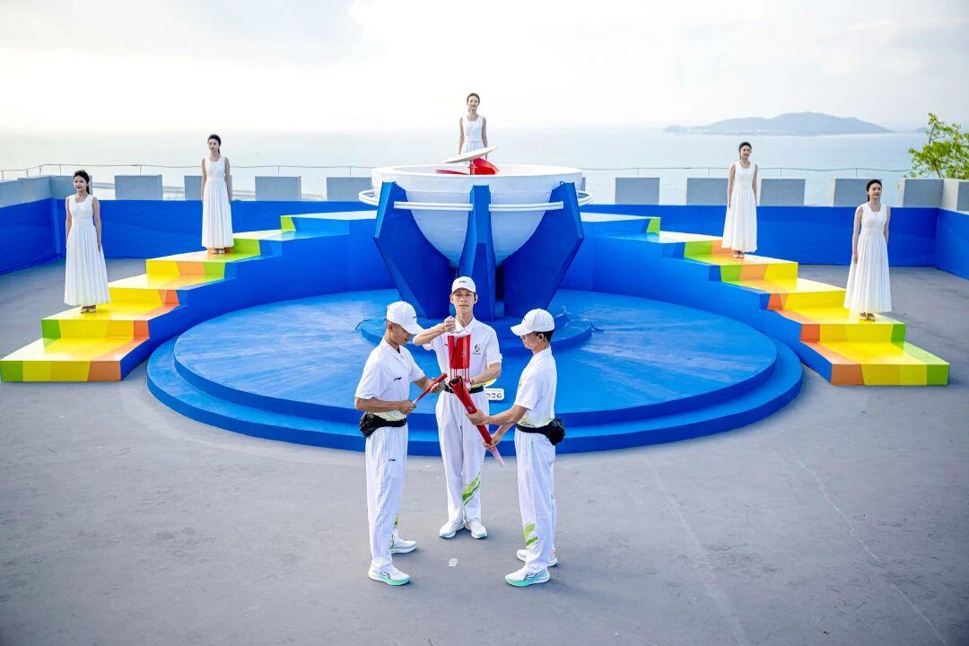 盈在亚沙 精彩绽放 | 盈科律师受邀见证三亚亚沙会火炬传递